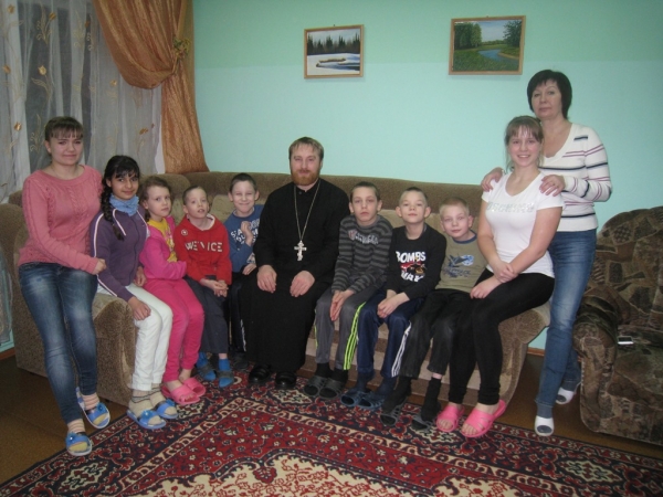 В детском доме г. Коряжма совершили молебен