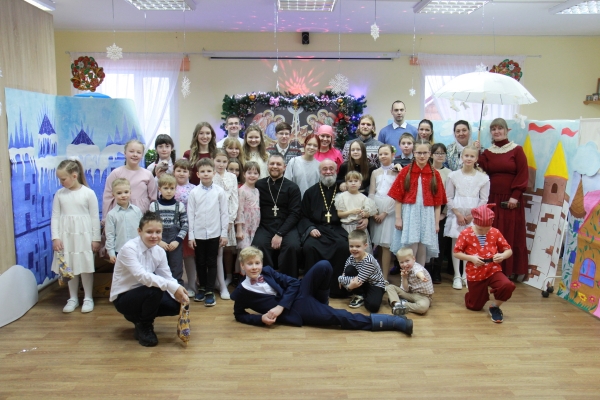 Рождественский концерт прошел в Духовно-просветительском центре г. Вельска