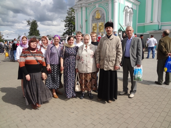 Прихожане Свято-Стефановского храма г. Котлас совершили паломническую поездку в Дивеево