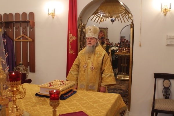 В день памяти пророка Наума епископ Василий совершил Литургию в храме свт. Николая Чудотворца г. Котлас