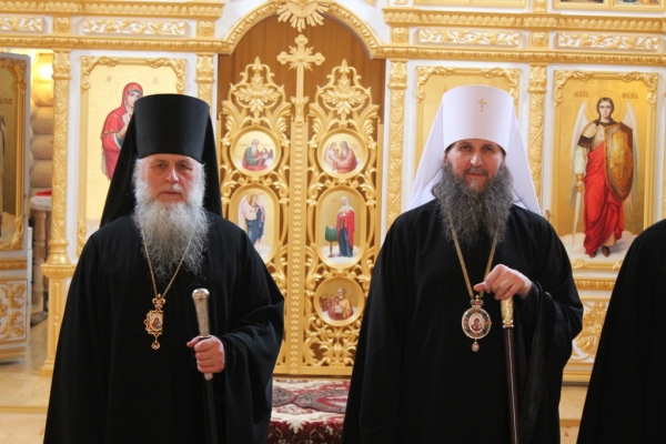В праздник Преображения Господня епископ Василий сослужит митрополиту Даниилу Божественную литургию в Архангельске