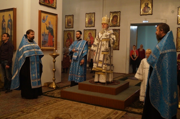Всенощное бдение в Свято-Лонгиновом храме г. Коряжма