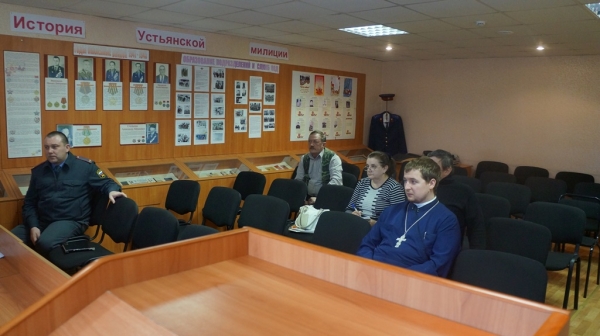 Октябрьский священник принял участие в общественном совете ОМВД