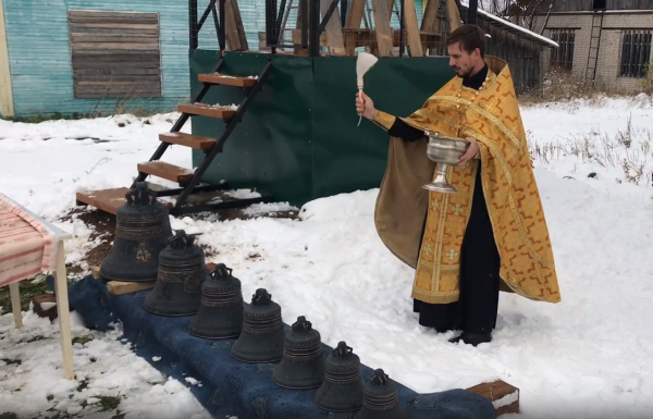В с. Шалимово освятили колокола для храма Архангела Михаила