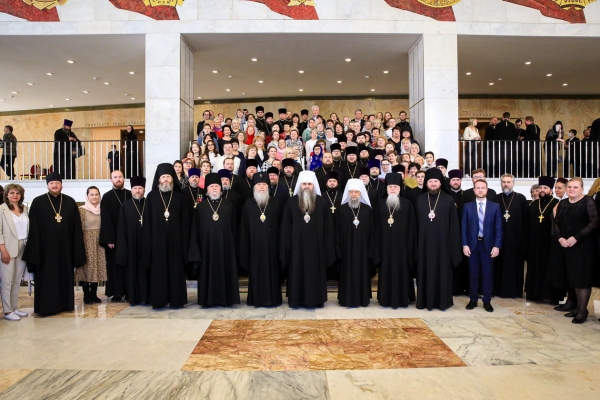 В Москве открылись юбилейные Международные образовательные чтения «К 350-летию со дня рождения Петра I: секулярный мир и религиозность»