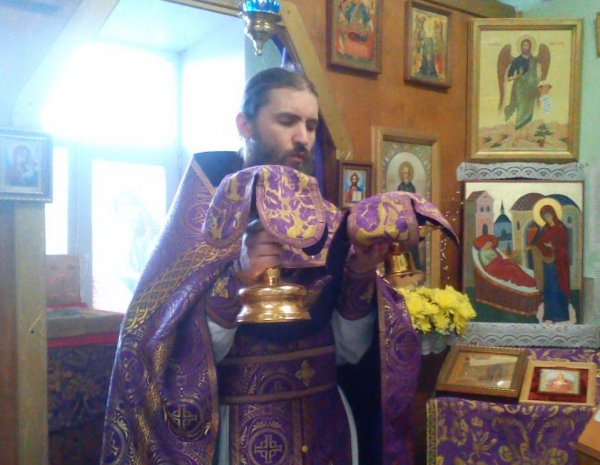 В больничном храме при Котласской Городской Больнице совершена Литургия