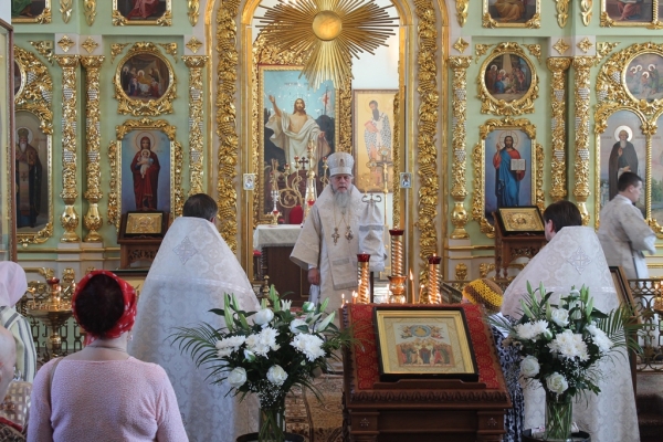 В праздник Вознесения Господня епископ Василий совершил Божественную литургию в Коряжме