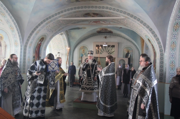 В день памяти 40 мучеников Севастийских епископ Василий совершил Литургию Преждеосвященных Даров