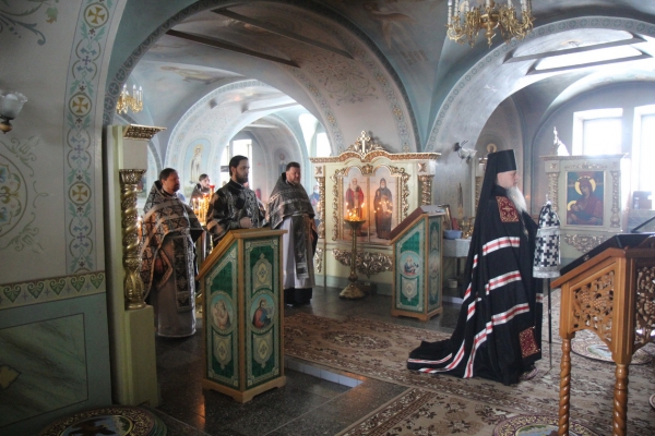 В день памяти 40 мучеников Севастийских епископ Василий совершил Литургию Преждеосвященных Даров