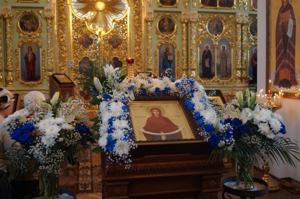 В праздник Покрова Пресвятой Богородицы епископ Василий совершил Божественную литургию в Коряжме