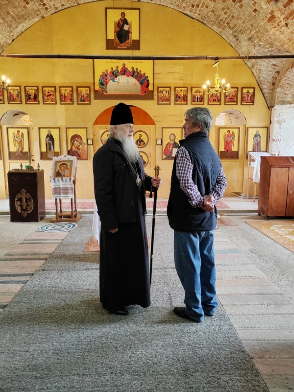 Епископ Василий посетил храм в Шалимово и Христофорову пустынь