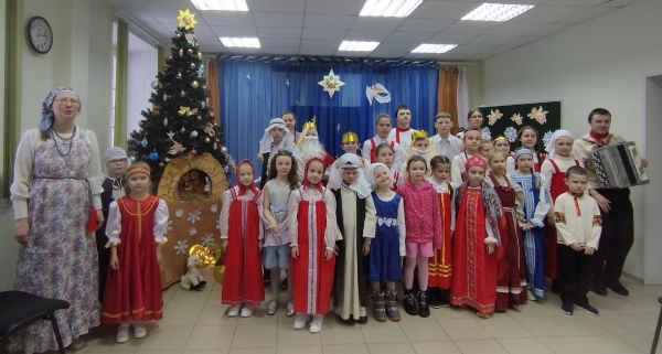В Воскресной школе Свято-Стефановского Кафедрального Собора прошел Рождественский концерт