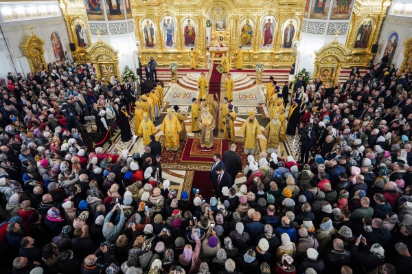 Предстоятель Русской Церкви совершил освящение Михаило-Архангельского кафедрального собора г. Архангельска