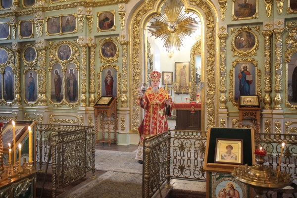 Накануне Усекновения главы Иоанна Крестителя епископ Василий совершил Всенощное бдение в Коряжме 