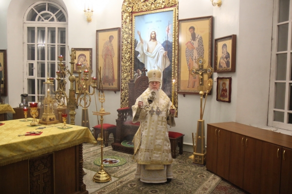 Накануне дня памяти апостола Андрея Первозванного епископ Василий совершил Всенощное бдение