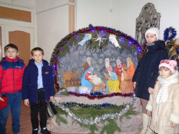 Воспитанники Воскресной школы приняли участие в православном фестивале вертепных театров Поважья