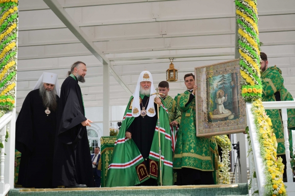 Слово Святейшего Патриарха Кирилла в праздник обретения мощей преподобного Серафима Саровского после Литургии в Серафимо-Дивеевском монастыре
