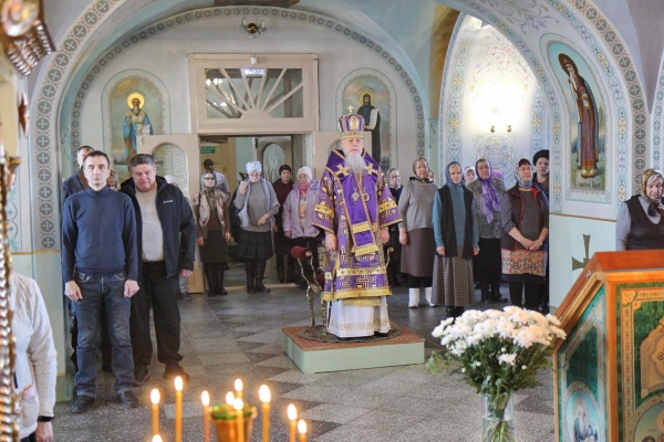 В день памяти 40 мучеников Севастийских епископ Василий совершил Божественную литургию 