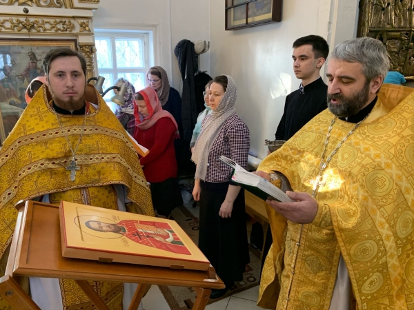 В Успенском храме г. Вельска появилась икона сщмч.  Николая Кулакова
