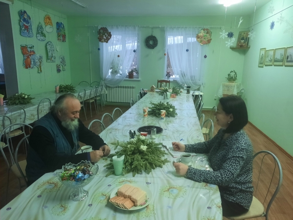 Благочинный Вельского округа встретился с руководителем благотворительной организации «Общество помощи «Семицвет»»