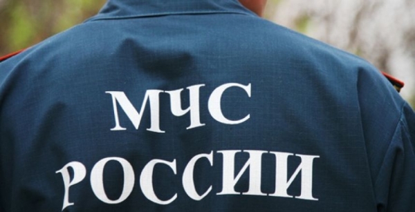 В праздник иконы Божией Матери «Неопалимая Купина» пожарные и спасатели по всей России посетили праздничные молебны