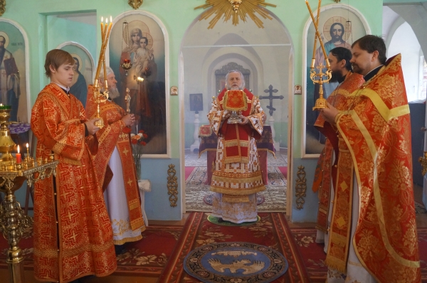 В Светлый Вторник Епископ Василий совершил Литургию в Свято-Ильинском храме с. Ильинско-Подомское