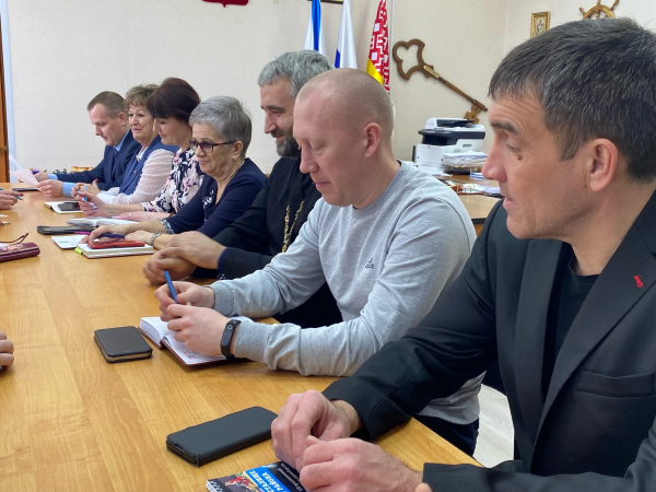 Благочинный Вельского округа избран в общественный совет Вельского района