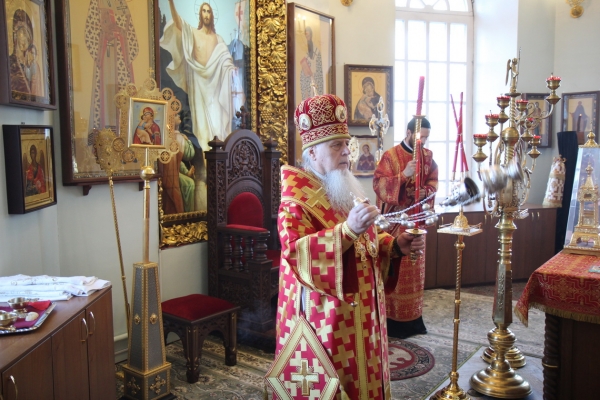 Епископ Василий совершил Всенощное бдение накануне недели 5-й по Пасхе