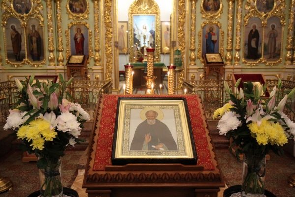 Епископ Василий совершил Всенощное бдение накануне дня памяти прп. Сергия Радонежского