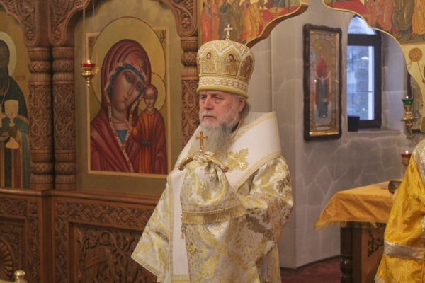 В день памяти свт. Спиридона Тримифунтского епископ Василий совершил Божественную литургию в храме Казанской иконы Божией Матери п. Урдома