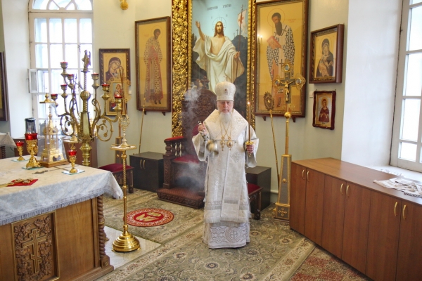 Епископ Василий совершил Всенощное бдение накануне недели 7-й по Пасхе 