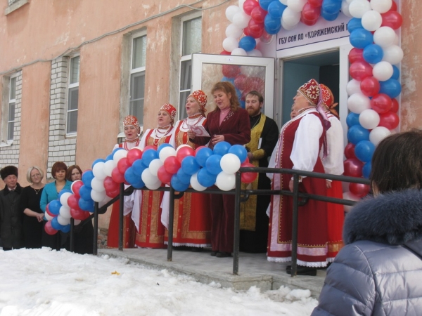 Коряжемский священник принял участие в открытии второго помещения дома-престарелых