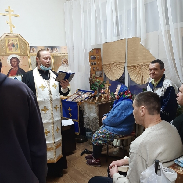 В Няндомском доме-интернате совершен молебен