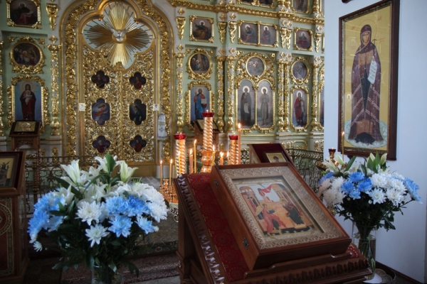 Накануне Благовещения Пресвятой Богородицы епископ Василий совершил Всенощное бдение