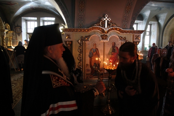 Накануне Великого Поста епископ Василий совершил Чин прощения  