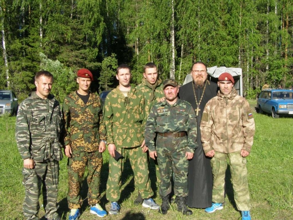 В Няндоме прошла районная военно-спортивная игра "Путь воина"