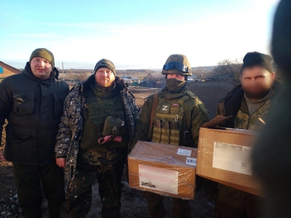 Няндомский священник доставил гуманитарную помощь для военнослужащих 